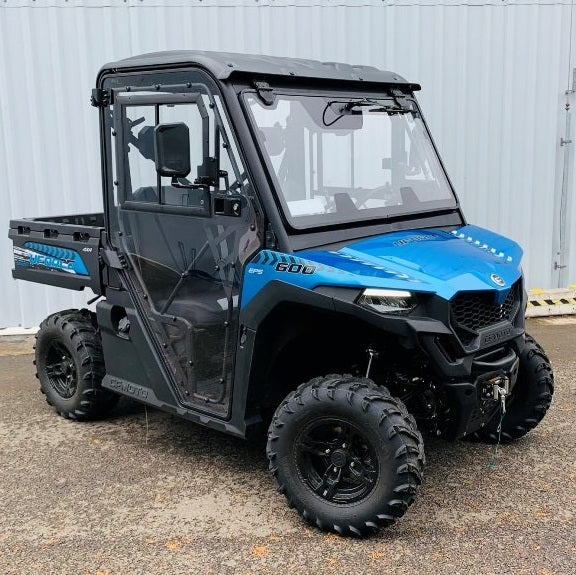 DFK Täysi Ohjaamo Lämm.+ pyyh/pes CFMoto Uforce 600