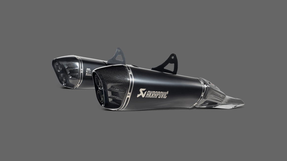 Akrapovic Slip-On Line (Titanium) GSX-1300R Hayabusa 2025