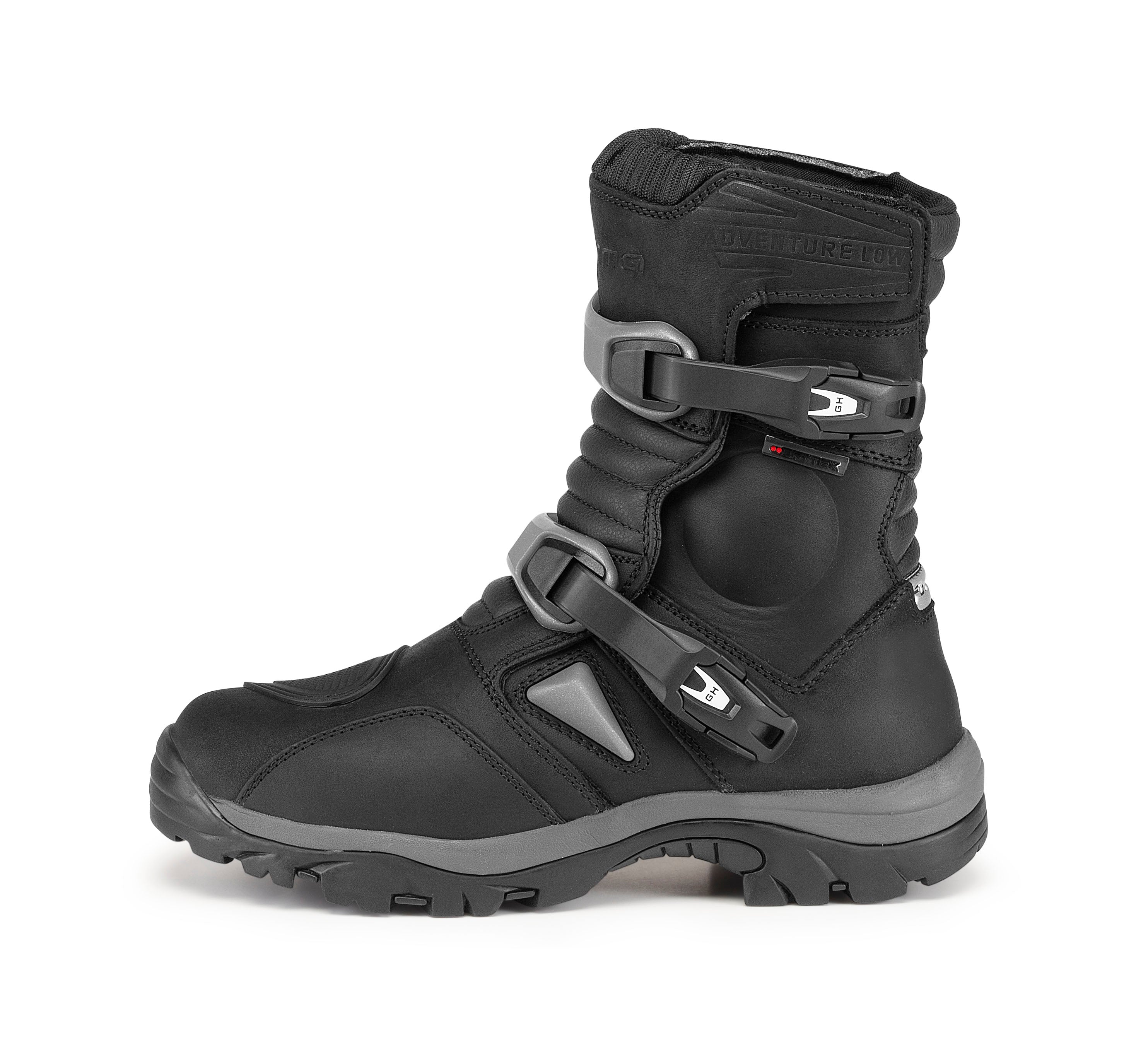 Forma Ajosaapas Adventure Low Dry WP Musta