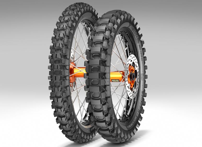 METZELER MC360 mid hard 120/100 - 18 M/C 68M MST  R