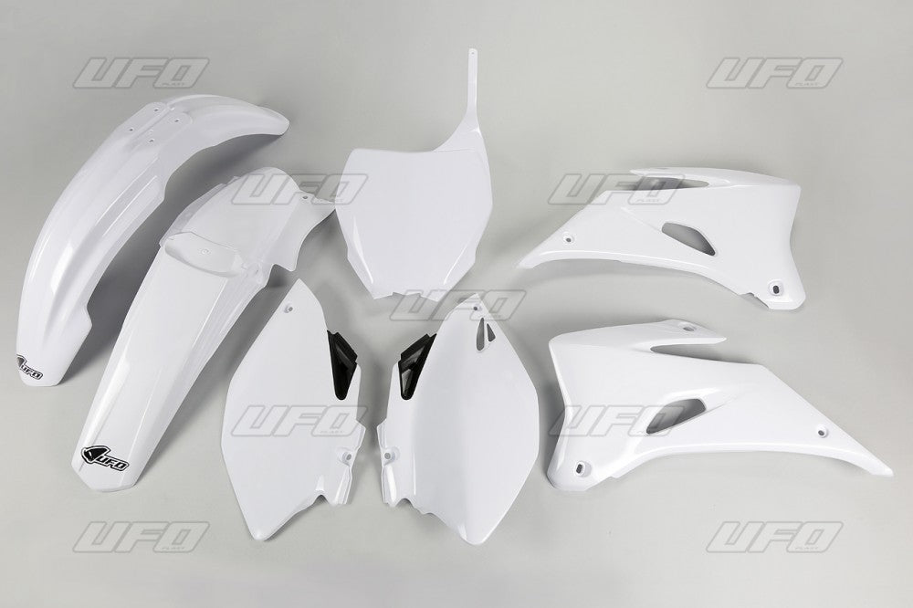 UFO Muovisarja 5-osainen Valkoinen 046 YZF250/450 06-09