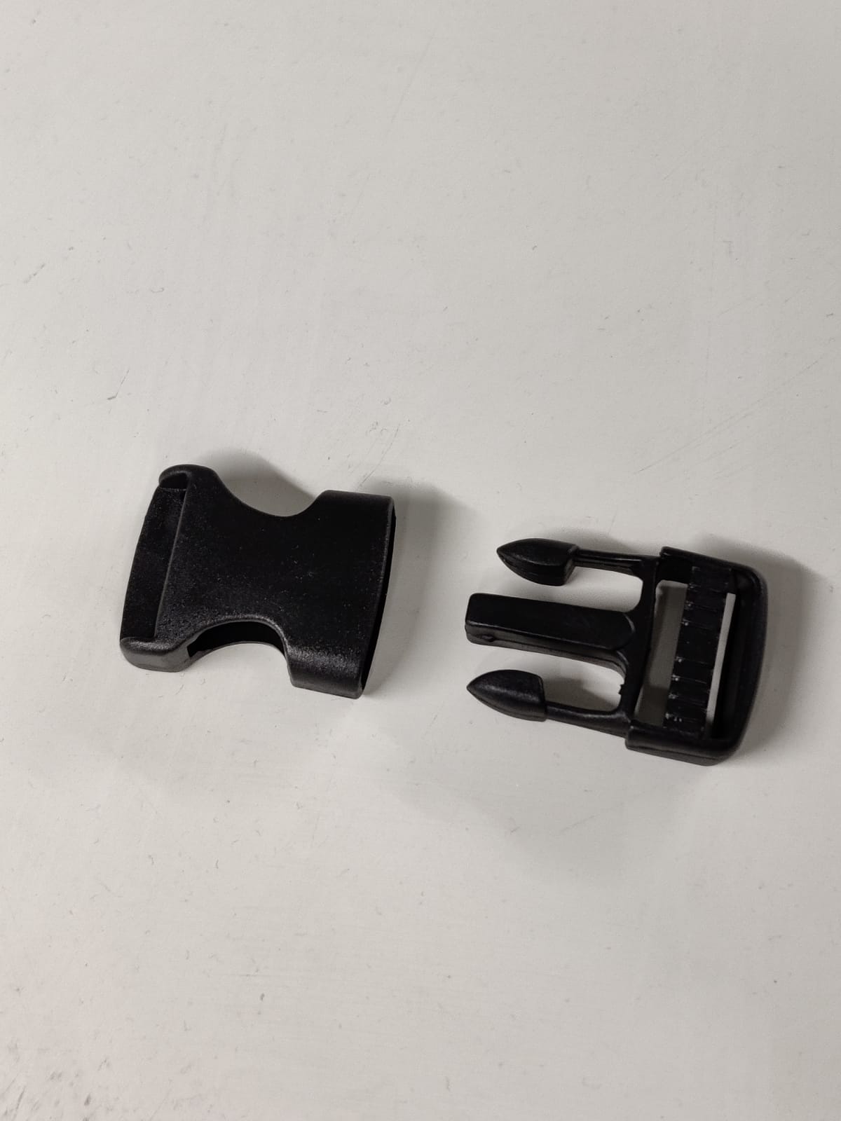 SNOW PEOPLE SNOWSHOE CLIP MALE+FEMALE