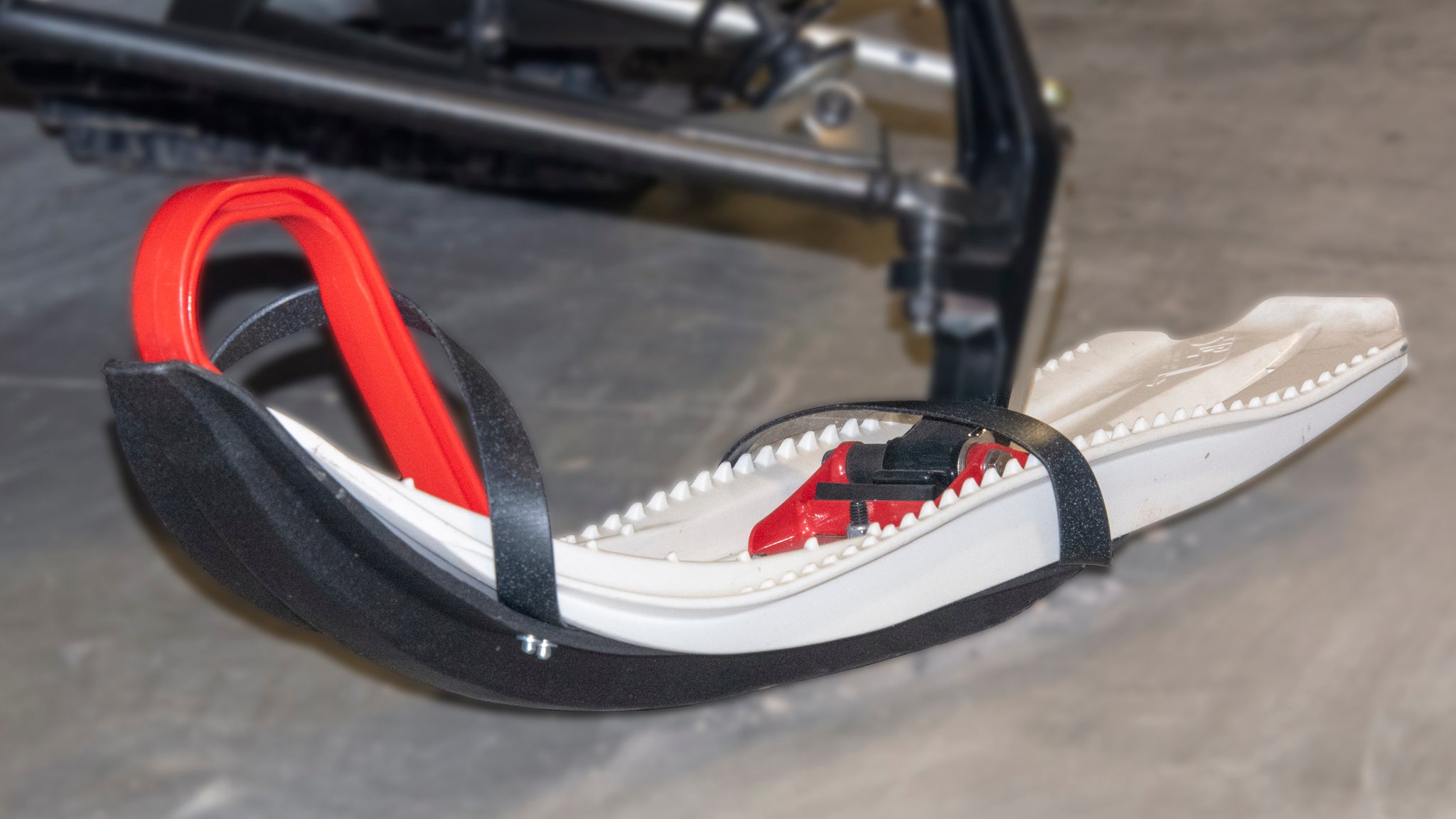 SLP Ski Slips 22" Suksimuovi Musta (Pari)