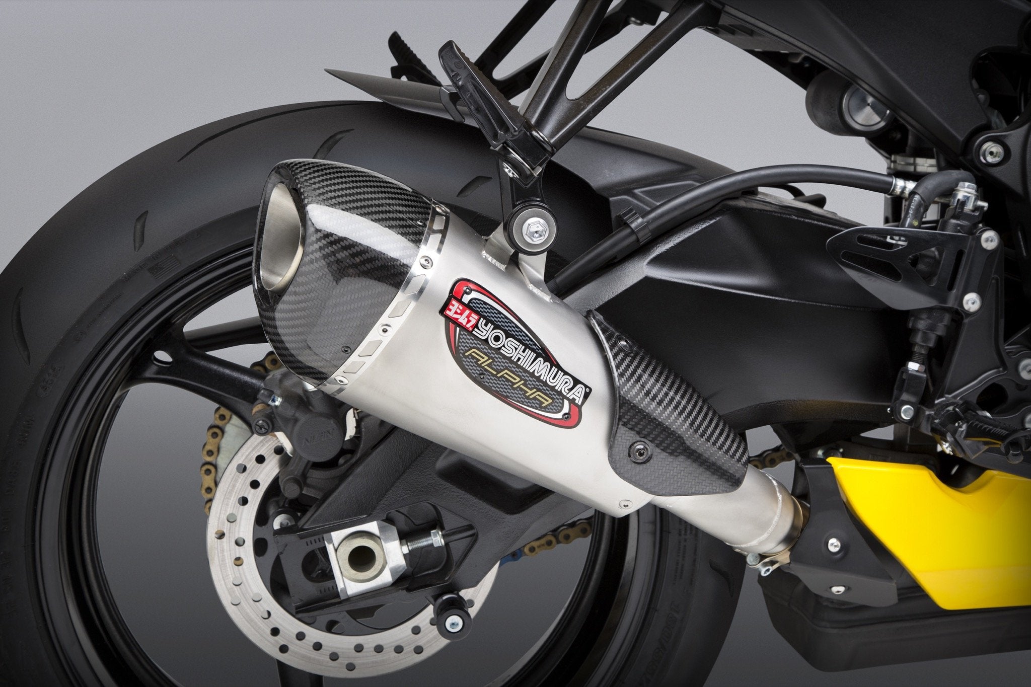 Yoshimura Suzuki Gsx-R600/750 2011-19 Street Alpha T So Ss-Ss-Cf Works Finish