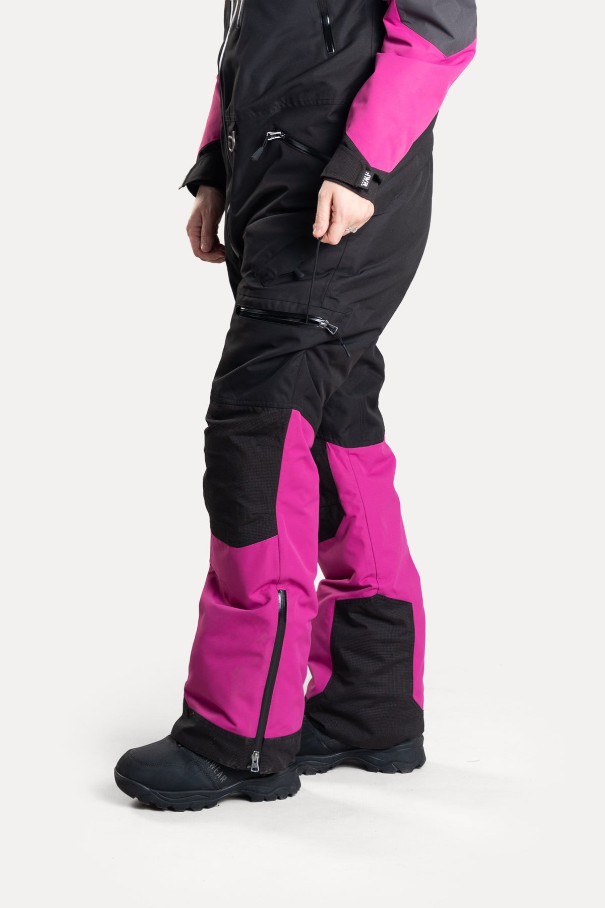 Jethwear Naisten Venture S.A.F.E Kelkkahaalari Black/Iron/Flower