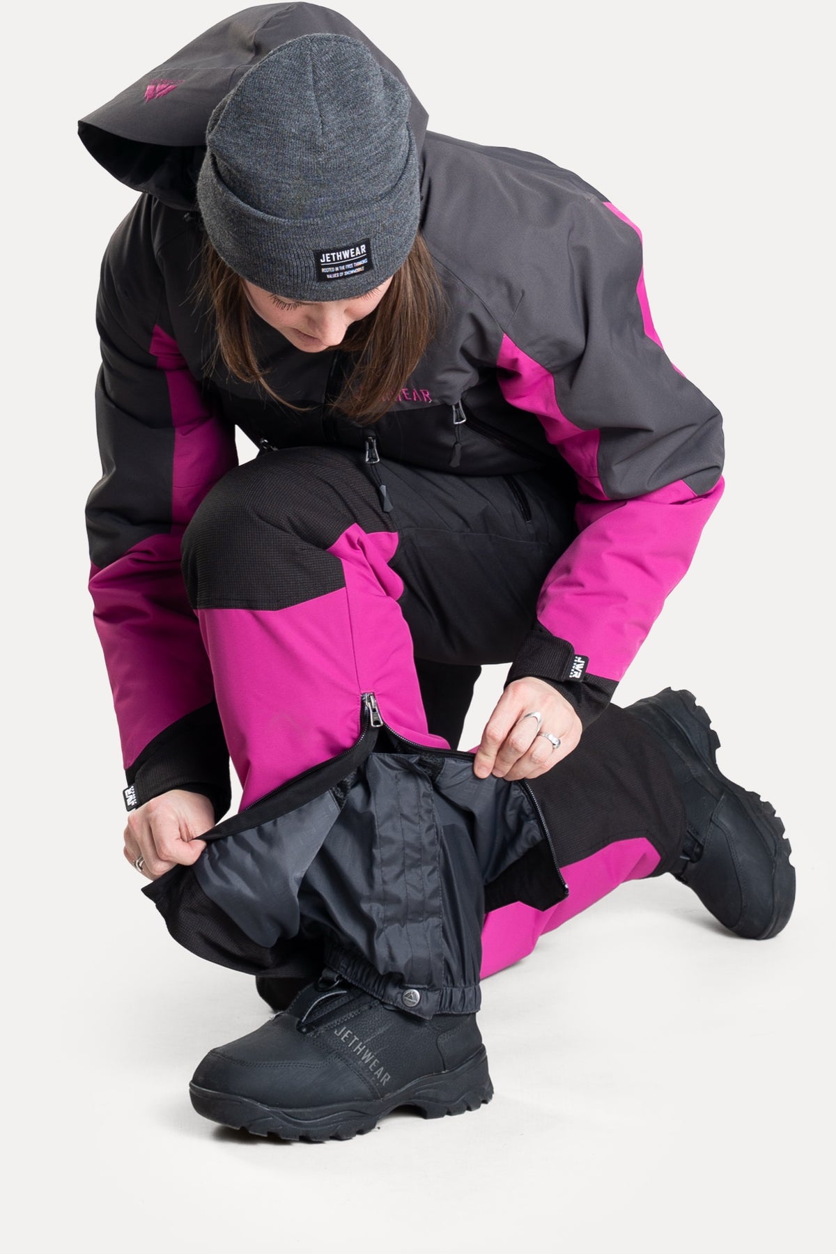 Jethwear Naisten Venture S.A.F.E Kelkkahaalari Black/Iron/Flower