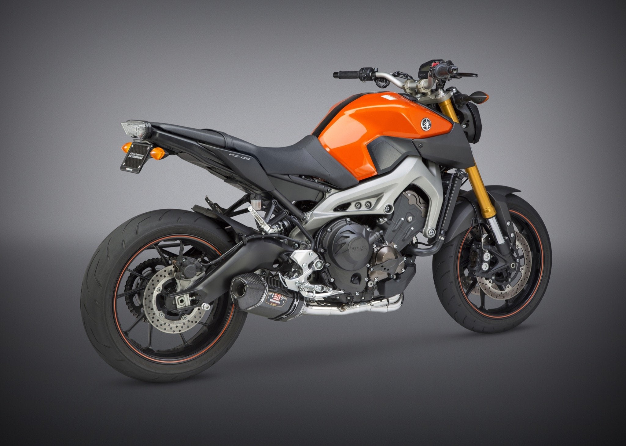 Yoshimura Yamaha Mt-09 / Fz-09 / Xsr 900 2014-19 Race R-77 Fs Ss-Cf-Cf