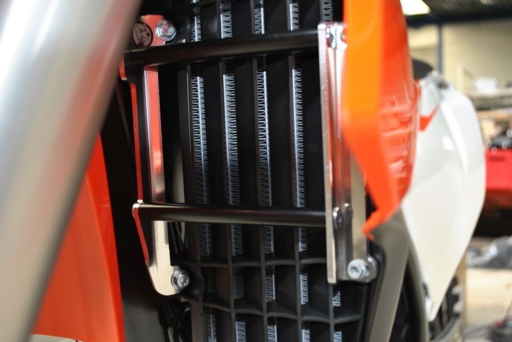 AXP Radiator Braces Black Spacers Ktm SX125-SX250-SXF250-SXF350-SXF450-EXC300-