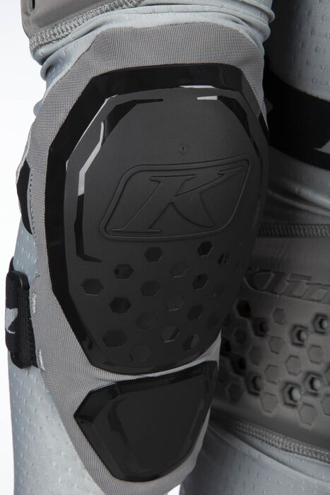 Tactical Pro Armored LS Suojapaita