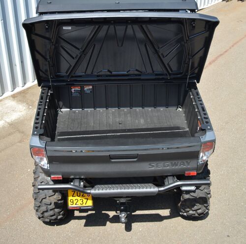 DFK Lavakansi lukittava Segway Fugleman UT10 + Crew