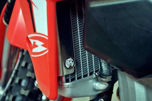 AXP Radiator Braces Red spacers Beta 350RR 15-19