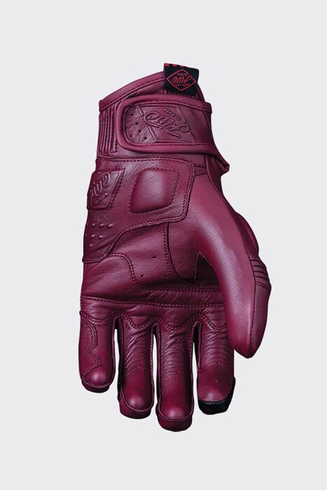 Naisten Kansas Ajohanskat