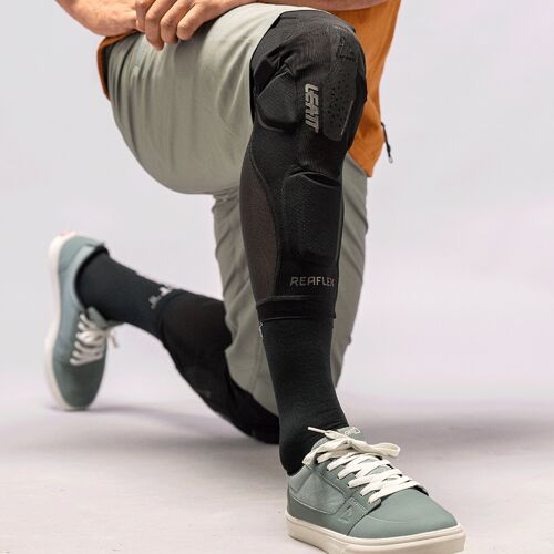 ReaFlex UltraLite EXT Knee Guard