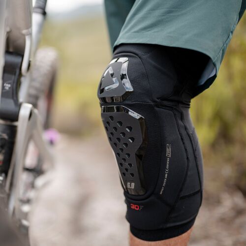 6.0 Evo Knee Guard
