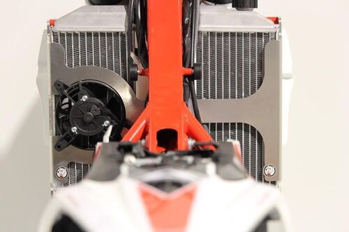 AXP Radiator Braces Red Beta 350RR-390RR-430RR-480RR-500RR 20