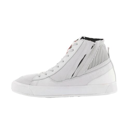 Staded Shoe