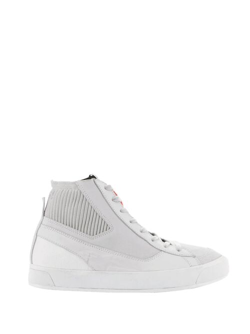 Staded Shoe